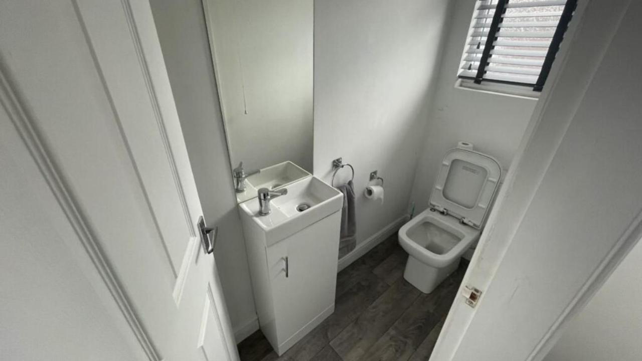 House Located Centrally For Up To 8 Guests Σκάρμπορο Εξωτερικό φωτογραφία